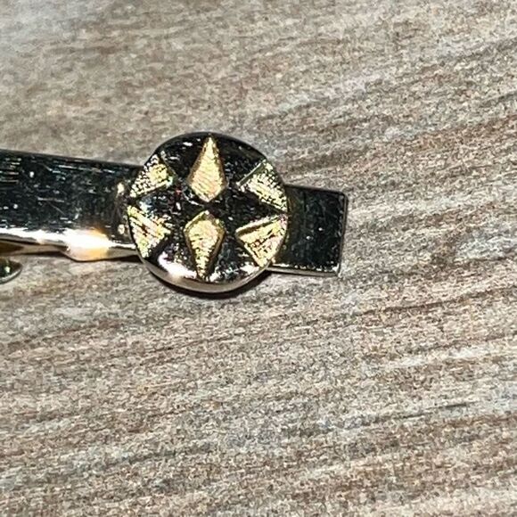 Vintage Shield’s Art Deco Toe Bar Clasp Gold Tone Heritage Old Money Classic - Picture 3 of 7